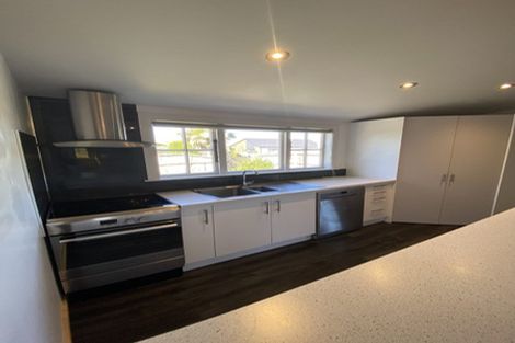 Photo of property in 180 Springfield Road, St Albans, Christchurch, 8014