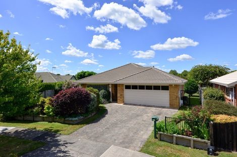 Photo of property in 14 Admiral Crescent, Flagstaff, Hamilton, 3210