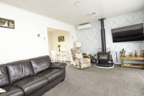 Photo of property in 16 Wyndham Street, Awapuni, Palmerston North, 4412