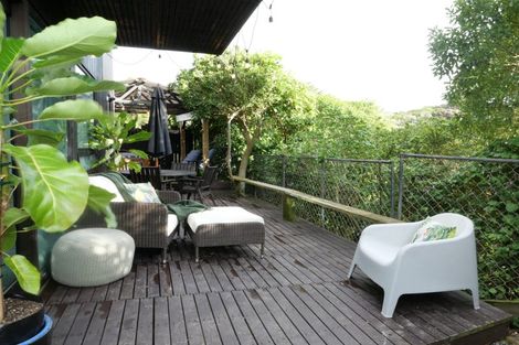 Photo of property in 4 Pa Road, Pukerua Bay, 5026