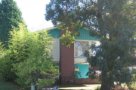 Photo of property in 9 Kelston Street, New Lynn, Auckland, 0600