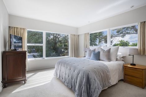 Photo of property in 11 Northgrove Avenue, Hillcrest, Auckland, 0627