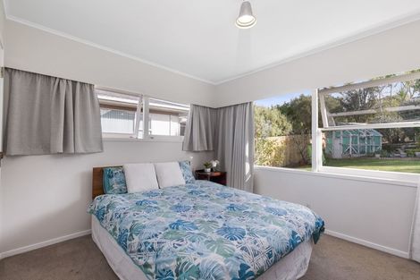 Photo of property in 8 Cashmere Place, Glenfield, Auckland, 0629