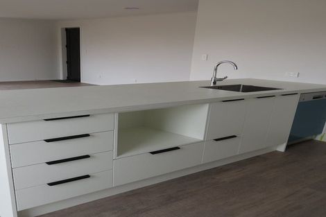 Photo of property in 28 Doone Street, Lynmouth, New Plymouth, 4310