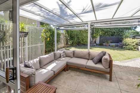 Photo of property in 2/23 Lomond Street, Takapuna, Auckland, 0622
