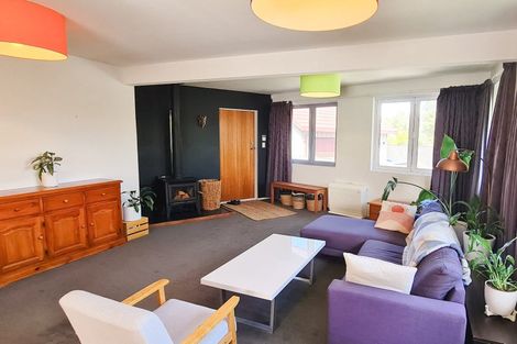 Photo of property in 23 Poneke Drive, Waikanae, 5036