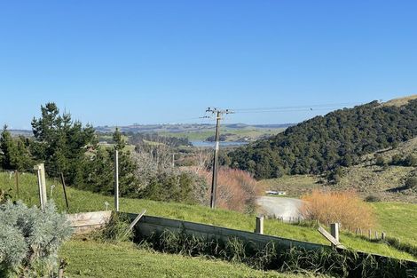 Photo of property in 217 Heatley Road, Whakapirau, 0583