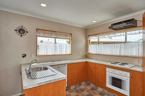 Photo of property in 12a Hurley Place, Awapuni, Palmerston North, 4412