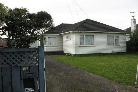 Photo of property in 14 Russell Road, Wainuiomata, Lower Hutt, 5014