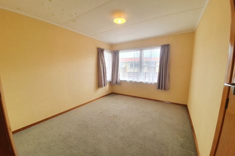 Photo of property in 39 Abraham Crescent, Milson, Palmerston North, 4414