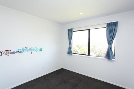 Photo of property in 73 Aberfeldy Avenue, Highland Park, Auckland, 2010