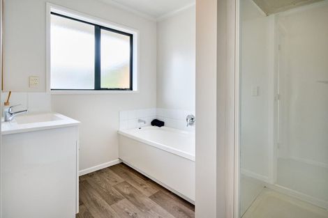 Photo of property in 9b Hinau Street, Tawa, Wellington, 5028