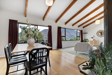 Photo of property in 16b Arawata Terrace, Fernhill, Queenstown, 9300