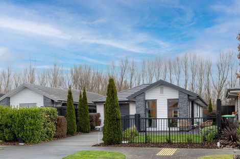 Photo of property in 69 Packard Crescent, Halswell, Christchurch, 8025