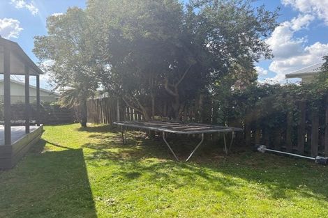 Photo of property in 48d Garland Drive, St Andrews, Hamilton, 3200