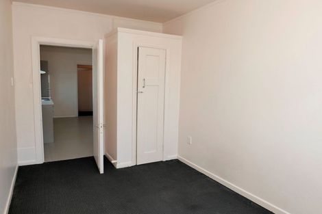 Photo of property in 21 George Street, Thorndon, Wellington, 6011