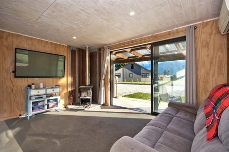 Photo of property in 9 Precipice Lane, Glenorchy, 9372