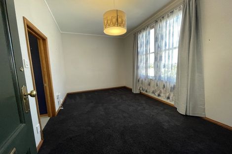 Photo of property in 4 Yale Road, Mount Cook, Wellington, 6021