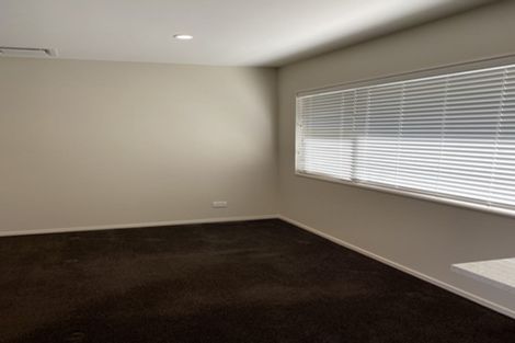 Photo of property in 1/23 Hattaway Avenue, Bucklands Beach, Auckland, 2012