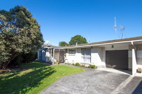 Photo of property in 3a Huata Place, West End, Palmerston North, 4412