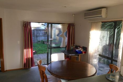 Photo of property in 2/86 Suva Street, Upper Riccarton, Christchurch, 8041