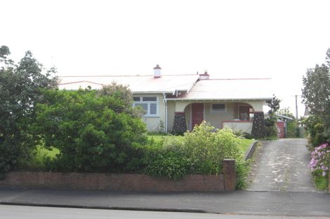 Photo of property in 22 Carlton Avenue, Gonville, Whanganui, 4501