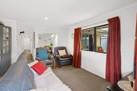 Photo of property in 15a Meadow Street, Kaiapoi, 7630