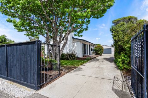 Photo of property in 109 Effingham Street, North New Brighton, Christchurch, 8083