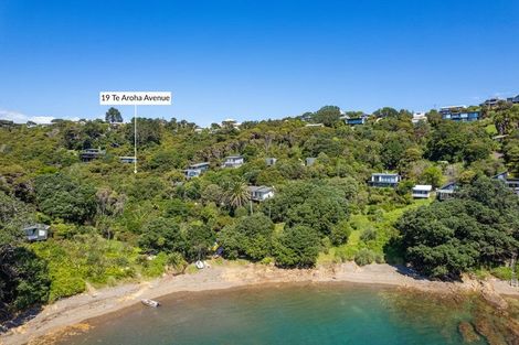 Photo of property in 19 Te Aroha Avenue, Oneroa, Waiheke Island, 1081