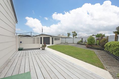 Photo of property in 4 Maple Street, Bunnythorpe, Palmerston North, 4478