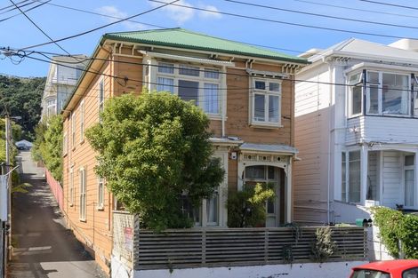 Photo of property in 117 Brougham Street, Mount Victoria, Wellington, 6011