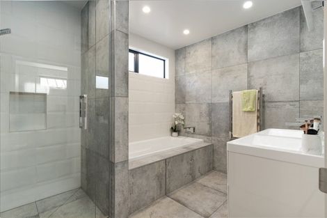 Photo of property in 5 Kawharu Street, Marshland, Christchurch, 8083