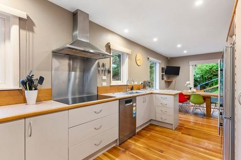Photo of property in 88 Broderick Road, Johnsonville, Wellington, 6037