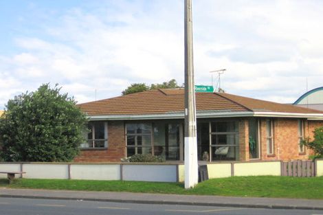 Photo of property in 280 Hibiscus Coast Highway, Orewa, 0931