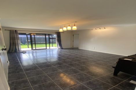 Photo of property in 21 Septimus Place, Henderson, Auckland, 0612