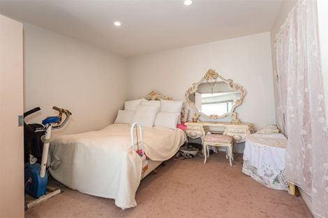Photo of property in 137 Richmond Hill Road, Richmond Hill, Christchurch, 8081