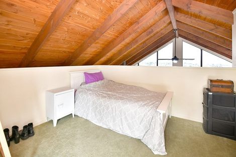 Photo of property in 159 Whangaparaoa Road, Red Beach, 0932