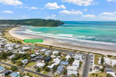 Photo of property in 306b Beverley Terrace, Whangamata, 3620