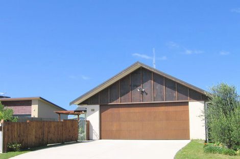 Photo of property in 18 Madeleine Terrace, Papamoa Beach, Papamoa, 3118