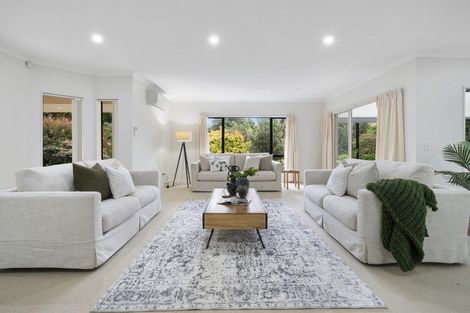 Photo of property in 16 Pukematawai Lane, Levin, 5571