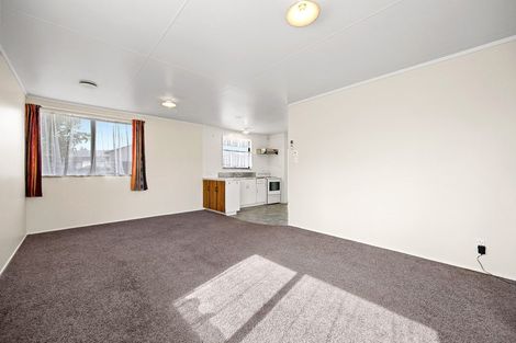 Photo of property in 1 Langdon Lane, Melville, Hamilton, 3206