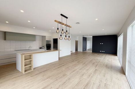 Photo of property in 1 Marine Garden Crescent, Beachlands, Auckland, 2018