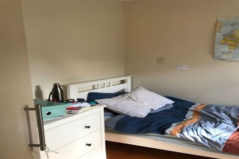 Photo of property in 13 Jellicoe Road, Murrays Bay, Auckland, 0630