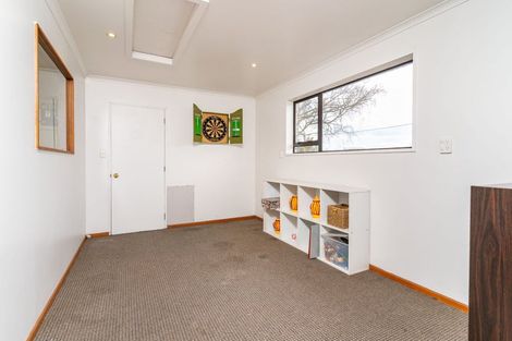 Photo of property in 21 Dryden Street, Milton, 9220