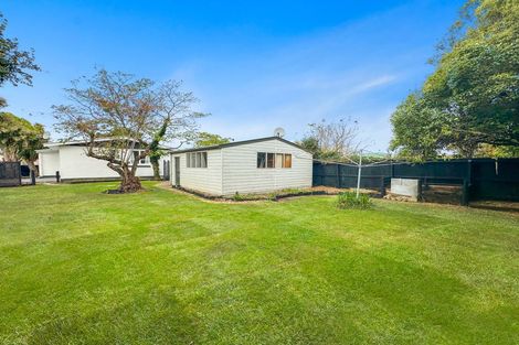 Photo of property in 39 Uxbridge Street, Redwood, Christchurch, 8051