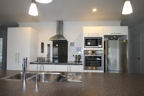 Photo of property in 62 Penrod Drive, Bell Block, New Plymouth, 4312