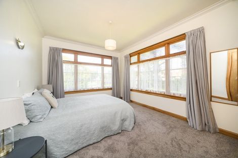 Photo of property in 32 Rangitira Avenue, Palmerston North, 4414