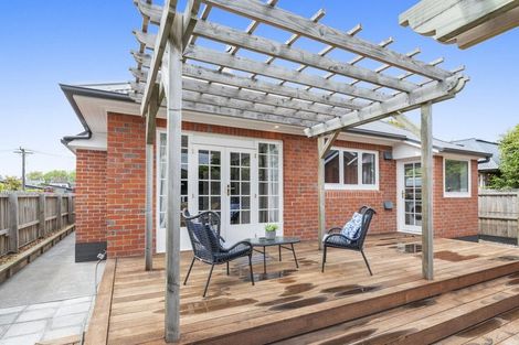 Photo of property in 6a Karo Place, Ilam, Christchurch, 8041