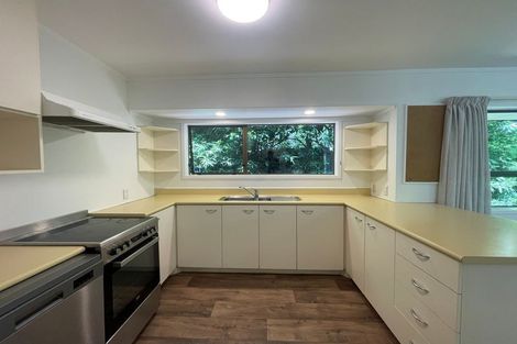 Photo of property in 2/246 Beach Road, Campbells Bay, Auckland, 0630