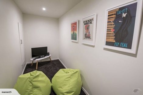 Photo of property in 11b Saint Peters Place, Queenstown, 9300